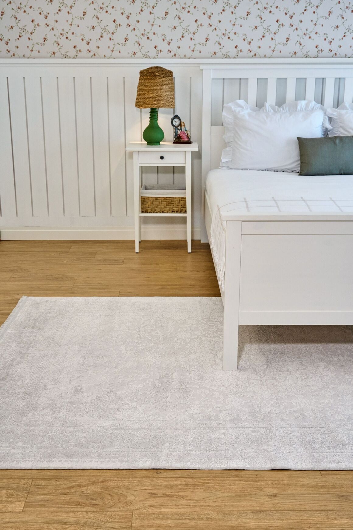 Caliente 4911 Beyaz - Viskon Dokuma Halı | Şık Modern Halı Modeli